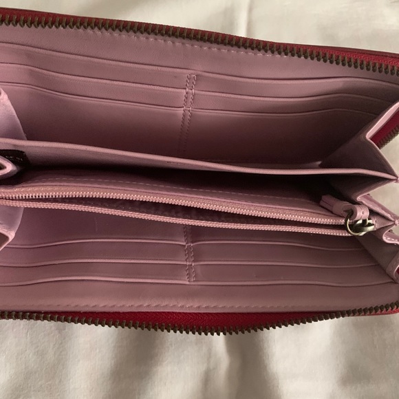 Wallet - Picture 4 of 7